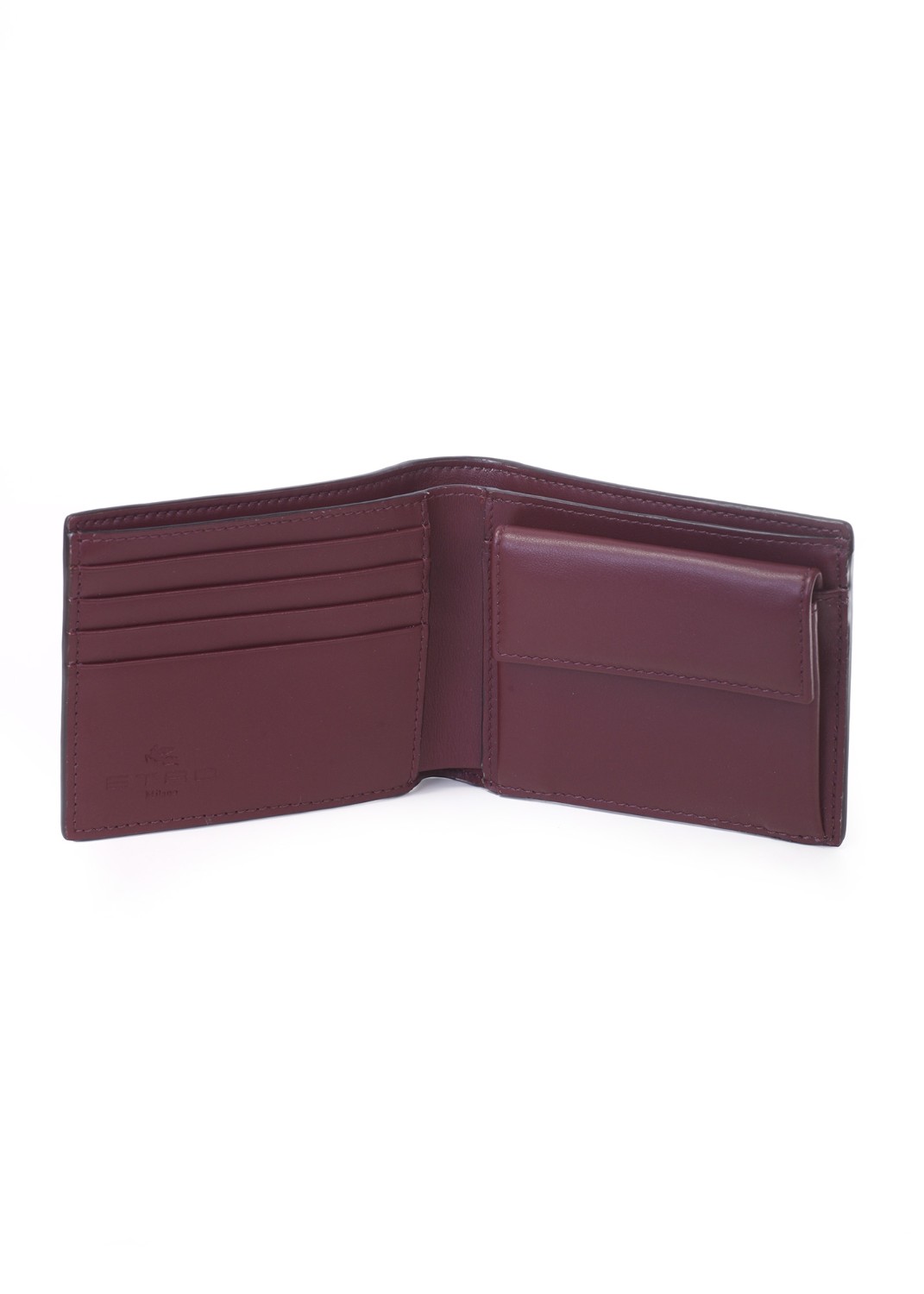 shop ETRO  Portafoglio: Etro portafoglio piccolo realizzato nell'iconica tela Paisley jacquard, arricchita dal logo ETRO Pegaso ricamato a filo dall'effetto tridimensionale.
Dimensioni: 11 x 9 cm
Esterno: Tessuto di cotone Paisley jacquard spalmato con grana opaca e doppiato in tela.
Interno: 100% pelle di vitello.
Fodera: 100% nylon.
Ricamo: 100% poliestere.
Scomparto per banconote.
Tre spazi porta carte.
Tre tasche piatte.
Porta monete a pattina con bottone a pressione.
Made in Italy.. 1N371 7863-0600 number 1652022